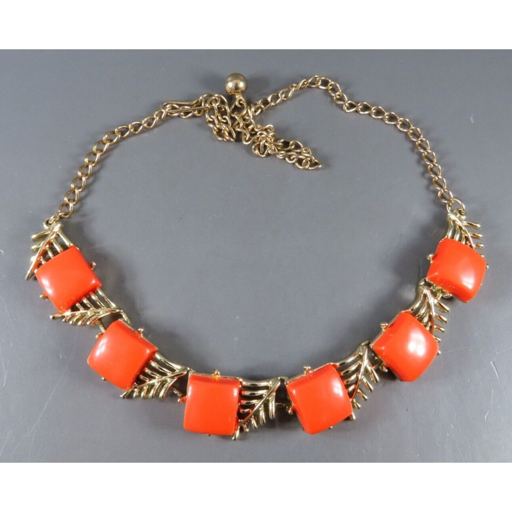 Vintage GOLD TONE NECKLACE Orange Square Thermoset Stones LEAVES LEAF LINKS